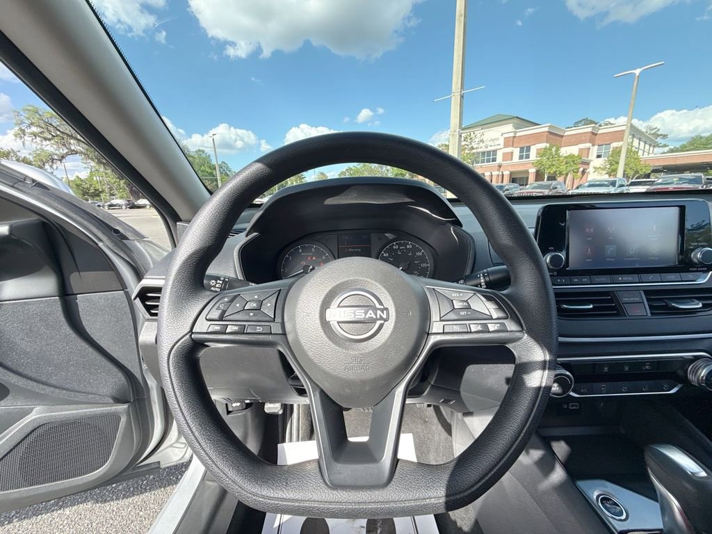 Used 2023 Nissan Altima 2.5 S image 13