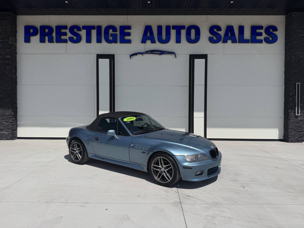 Used 2000 BMW Z3 2.5i RWD image 1