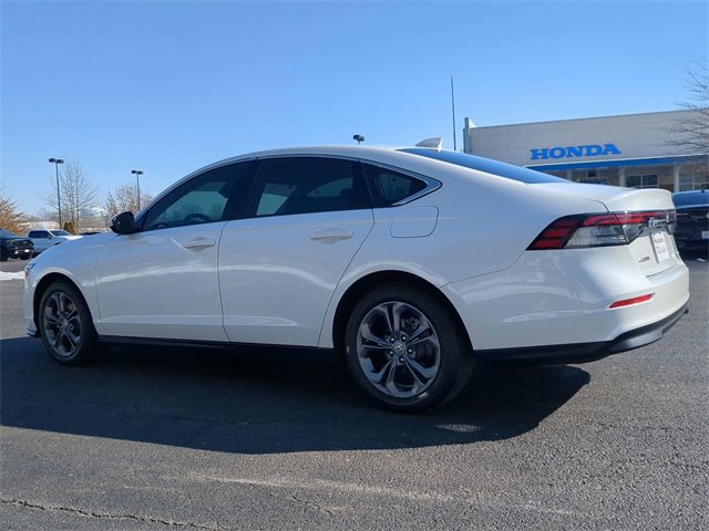 Used 2023 Honda Accord EX image 6
