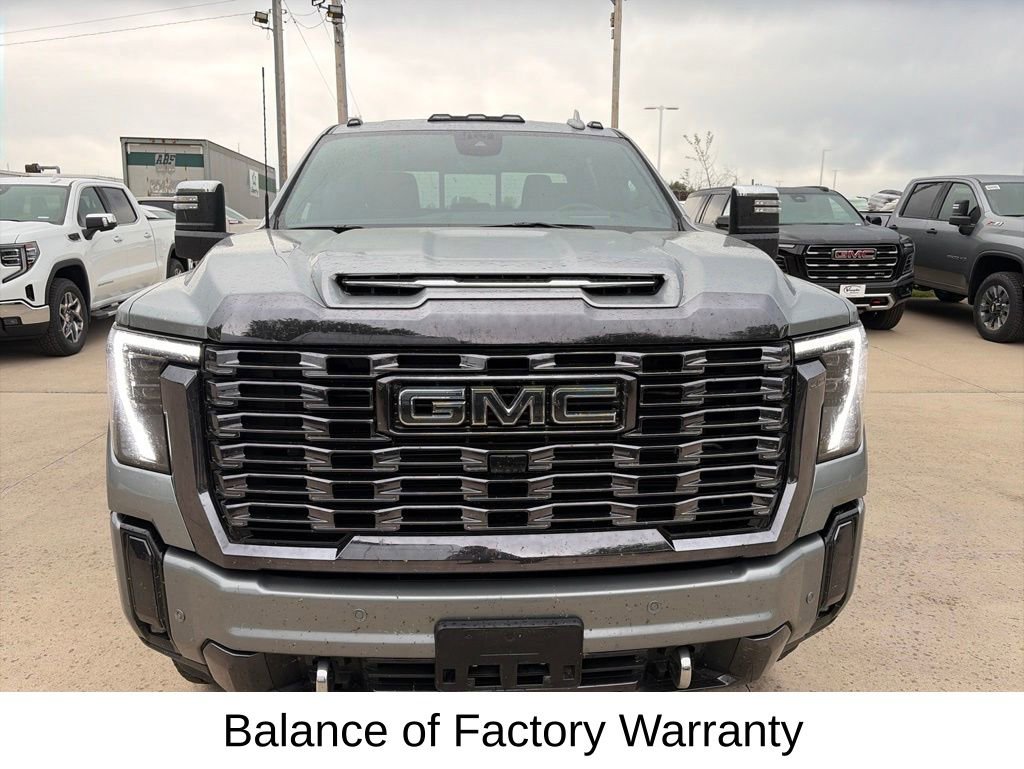 Certified 2024 GMC Sierra 2500 Denali Ultimate AWD/4WD image 5