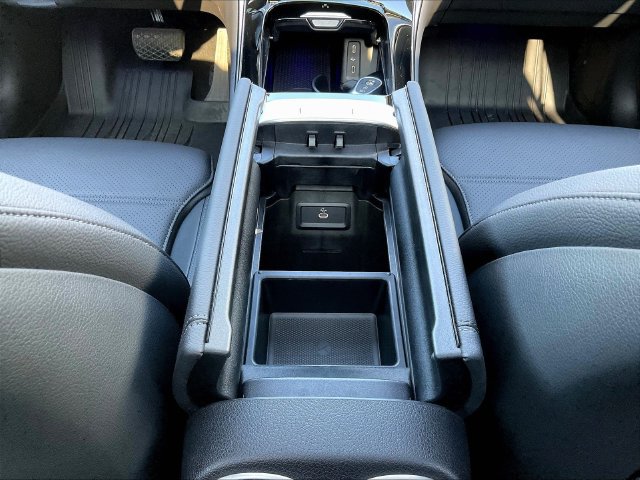 Used 2026 Mercedes-Benz GLC 300 4MATIC image 18