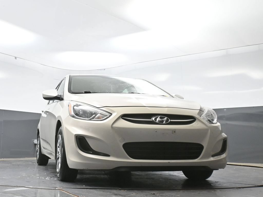 Used 2017 Hyundai Accent SE FWD image 24