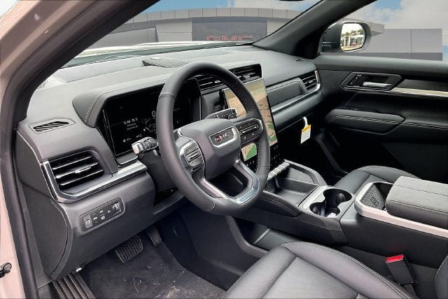 New 2027 GMC Terrain Elevation w/ Elevation Premium Package AWD/4WD image 7