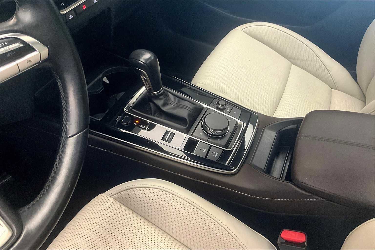 Used 2023 MAZDA CX-30 AWD 2.5 S w/ Premium Package image 16