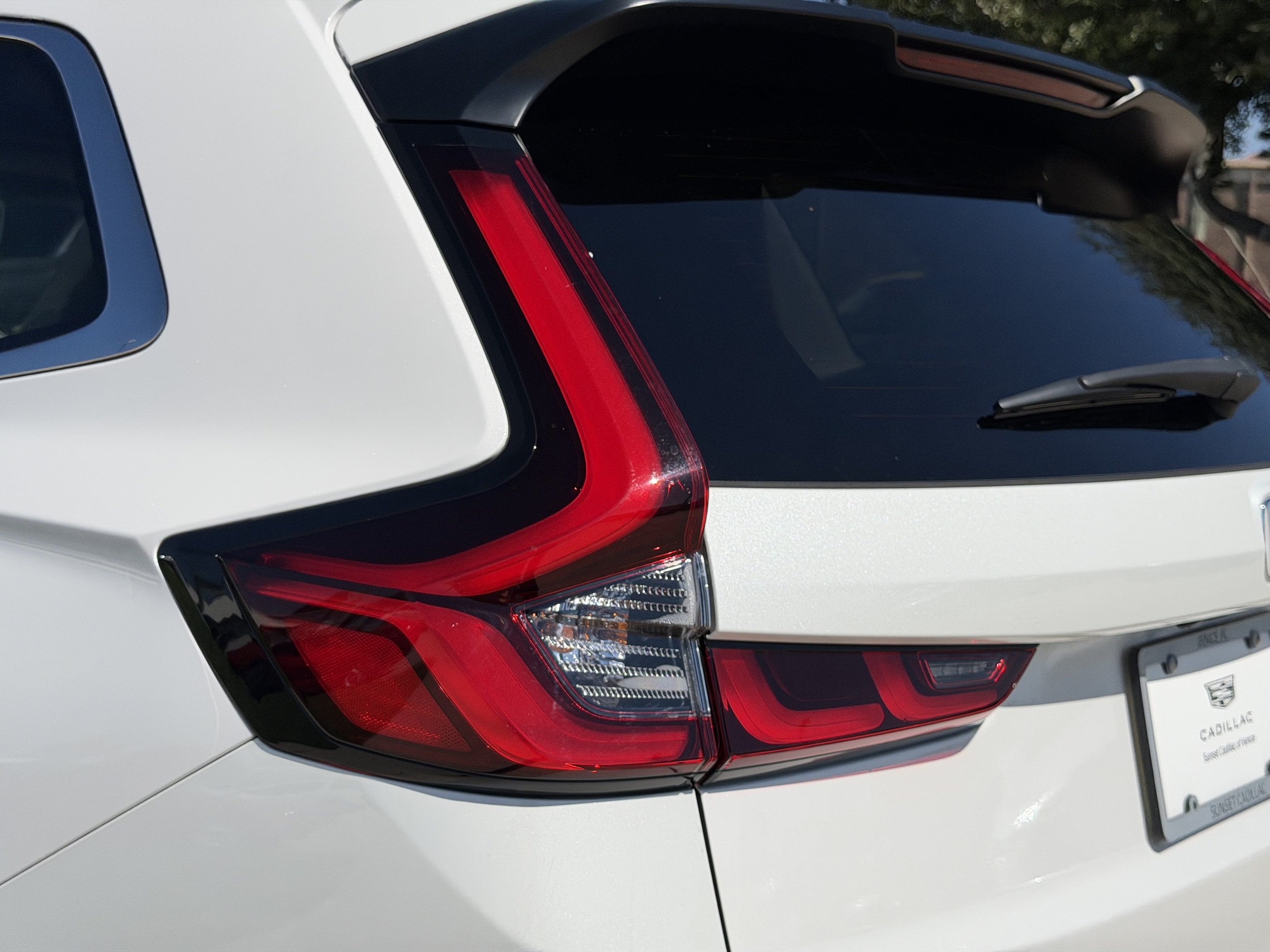 New 2026 Cadillac Optiq Luxury 1 RWD image 9