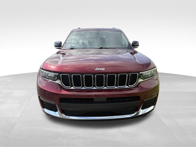 Used 2024 Jeep Grand Cherokee L Limited AWD/4WD image 9