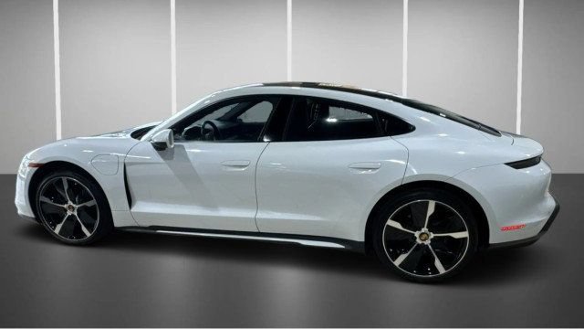 Used 2023 Porsche Taycan w/ Premium Package RWD image 4