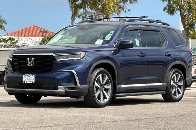 Used 2025 Honda Pilot Touring image 8