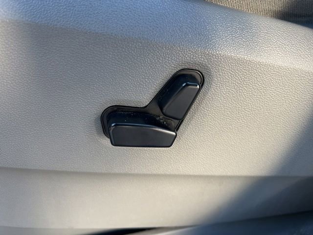 Used 2010 Dodge Grand Caravan SXT image 22