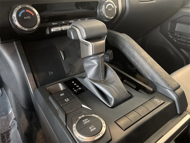 Used 2025 Toyota Tacoma SR5 w/ SR5 Upgrade Package image 26