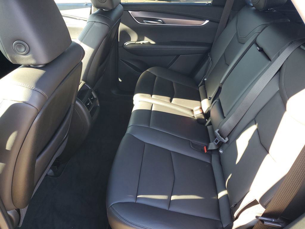 Used 2023 Cadillac XT5 Luxury image 24