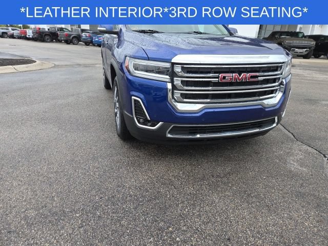 Used 2023 GMC Acadia SLT w/ Preferred Package FWD image 4