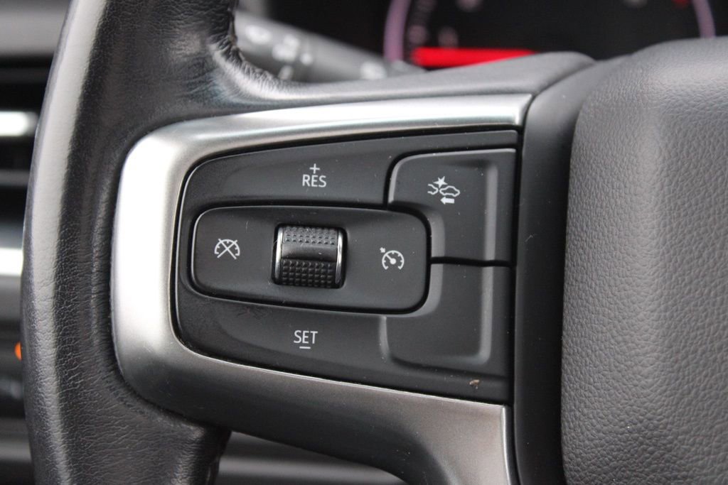 Used 2021 Chevrolet Suburban LT image 33