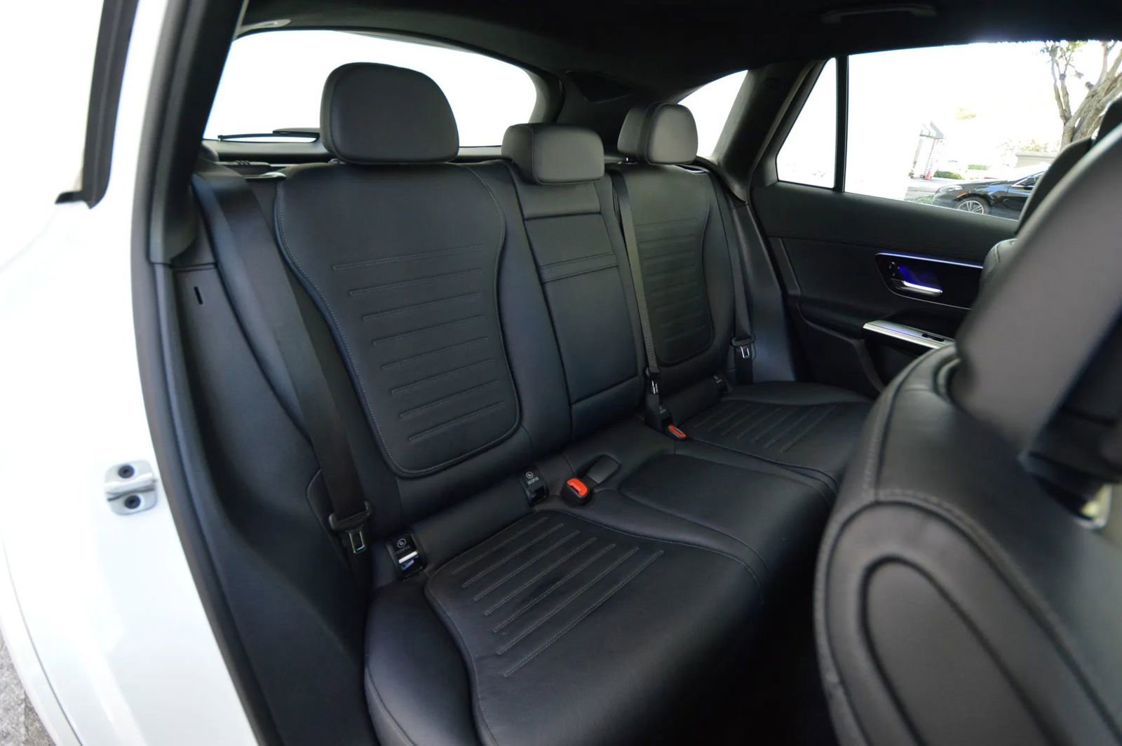 Used 2025 Mercedes-Benz GLC 43 AMG 4MATIC image 50