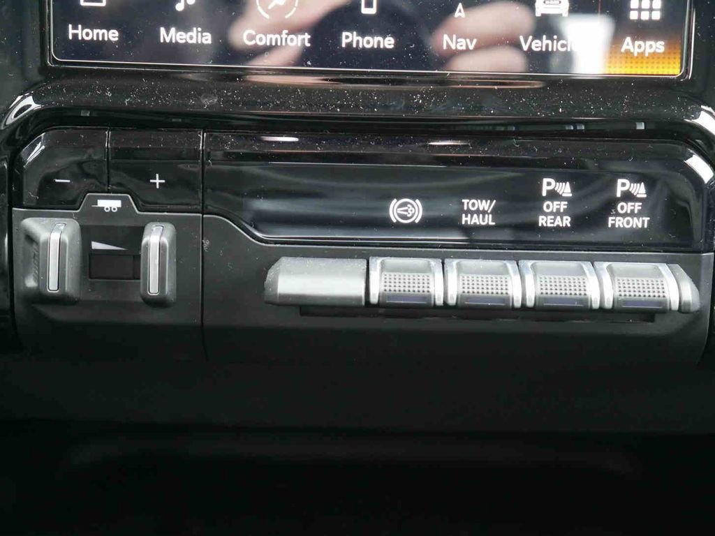 Used 2023 RAM 3500 Laramie image 8