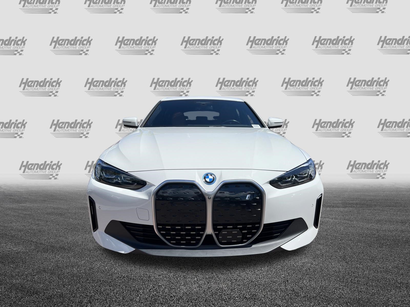 Certified 2023 BMW i4 eDrive35 RWD image 3