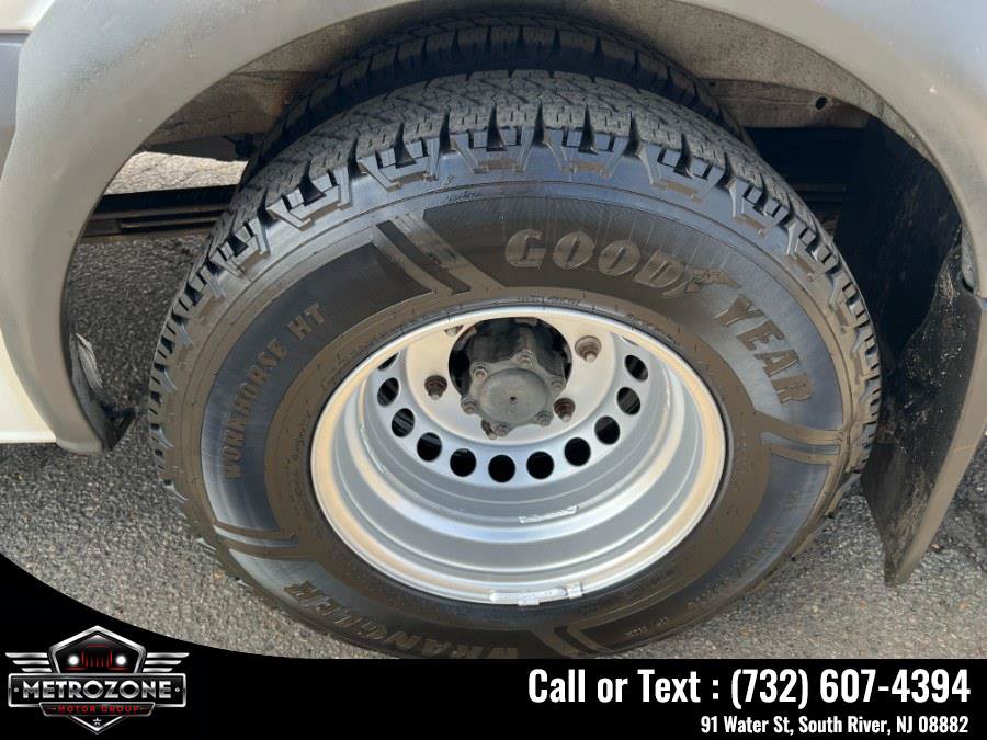 Used 2012 Mercedes-Benz Sprinter 3500 w/ High Idle Fixed Pkg image 43