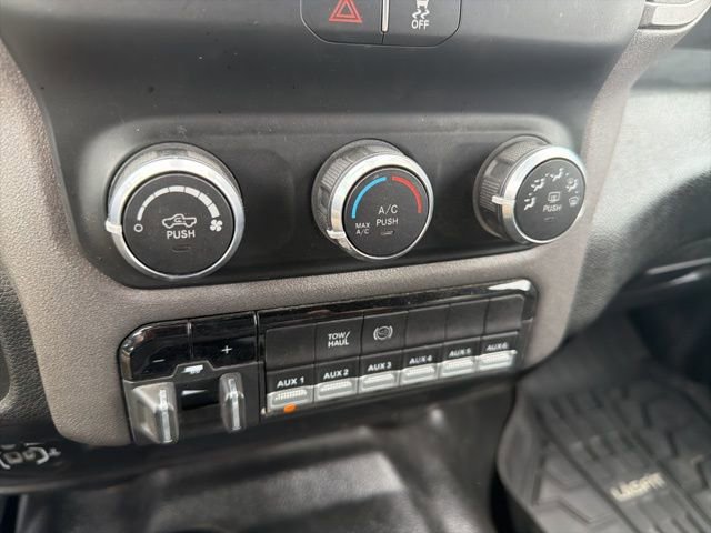 Used 2022 RAM 3500 Tradesman w/ Chrome Appearance Group image 16