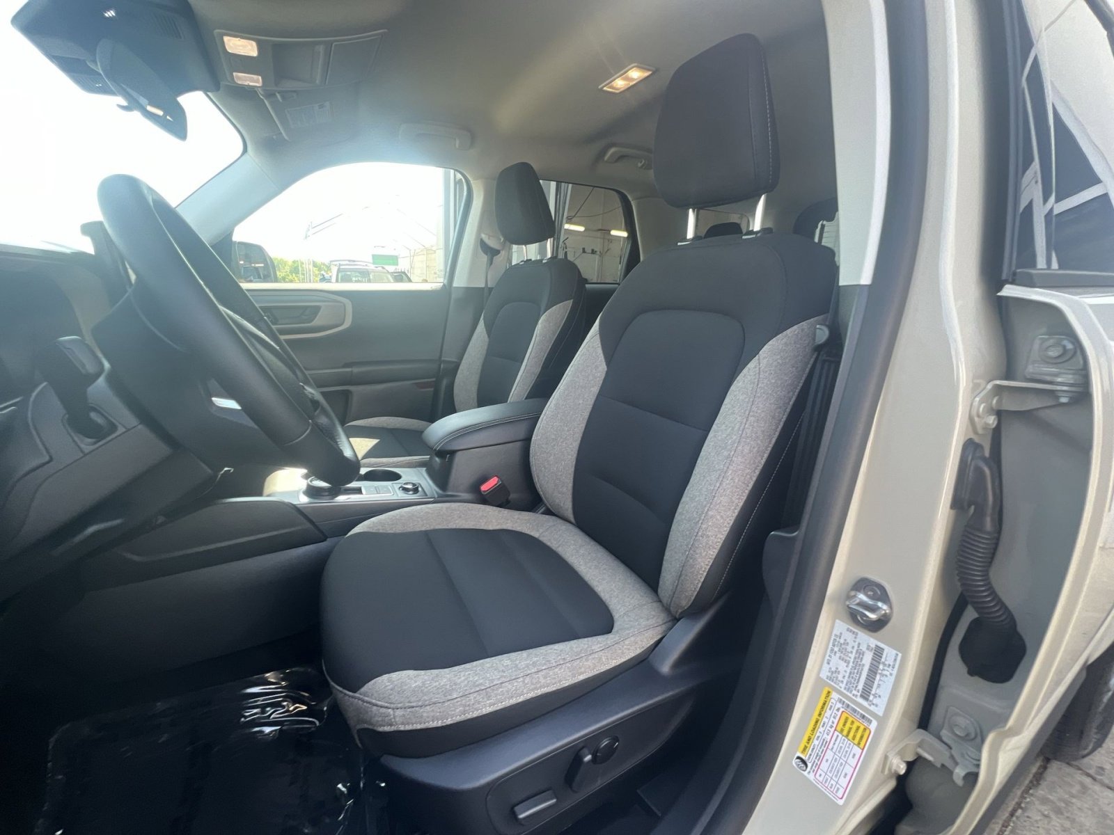Used 2025 Ford Bronco Sport Big Bend w/ Convenience Package AWD/4WD image 21