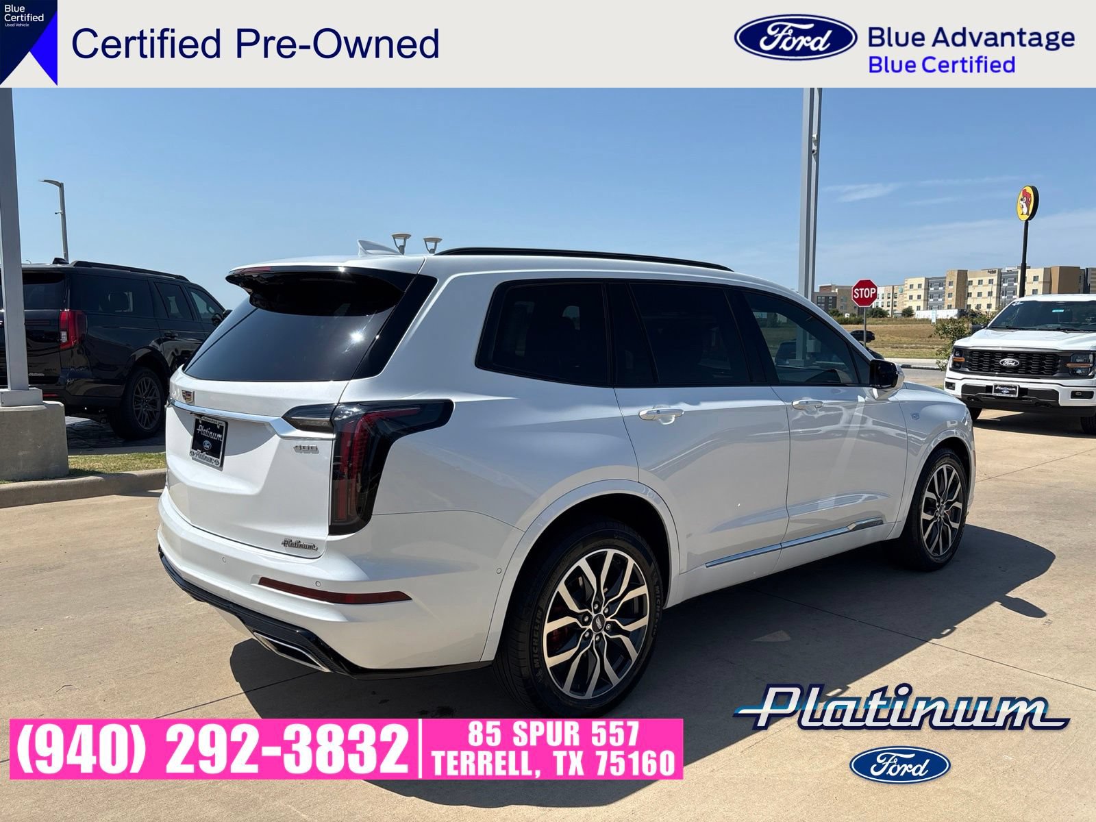 Used 2023 Cadillac XT6 Sport w/ Technology Package AWD/4WD image 6