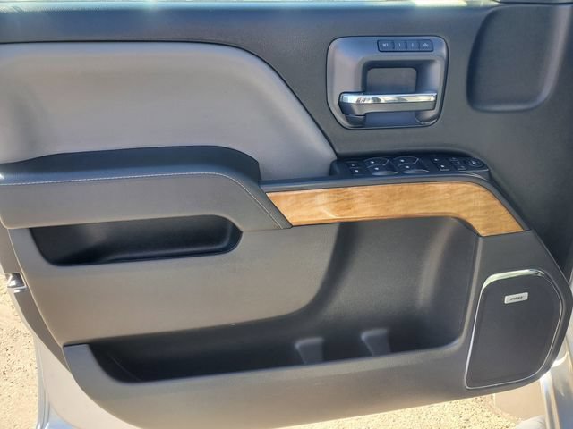 Used 2015 Chevrolet Silverado 1500 LTZ AWD/4WD image 12