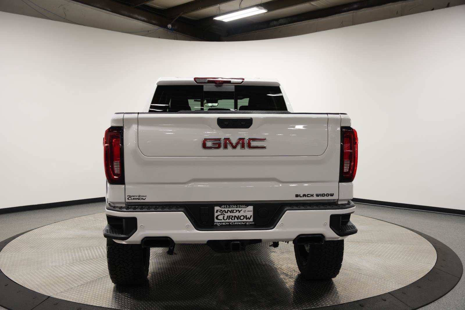 New 2026 GMC Sierra 1500 AT4 w/ AT4 Premium Package AWD/4WD image 9