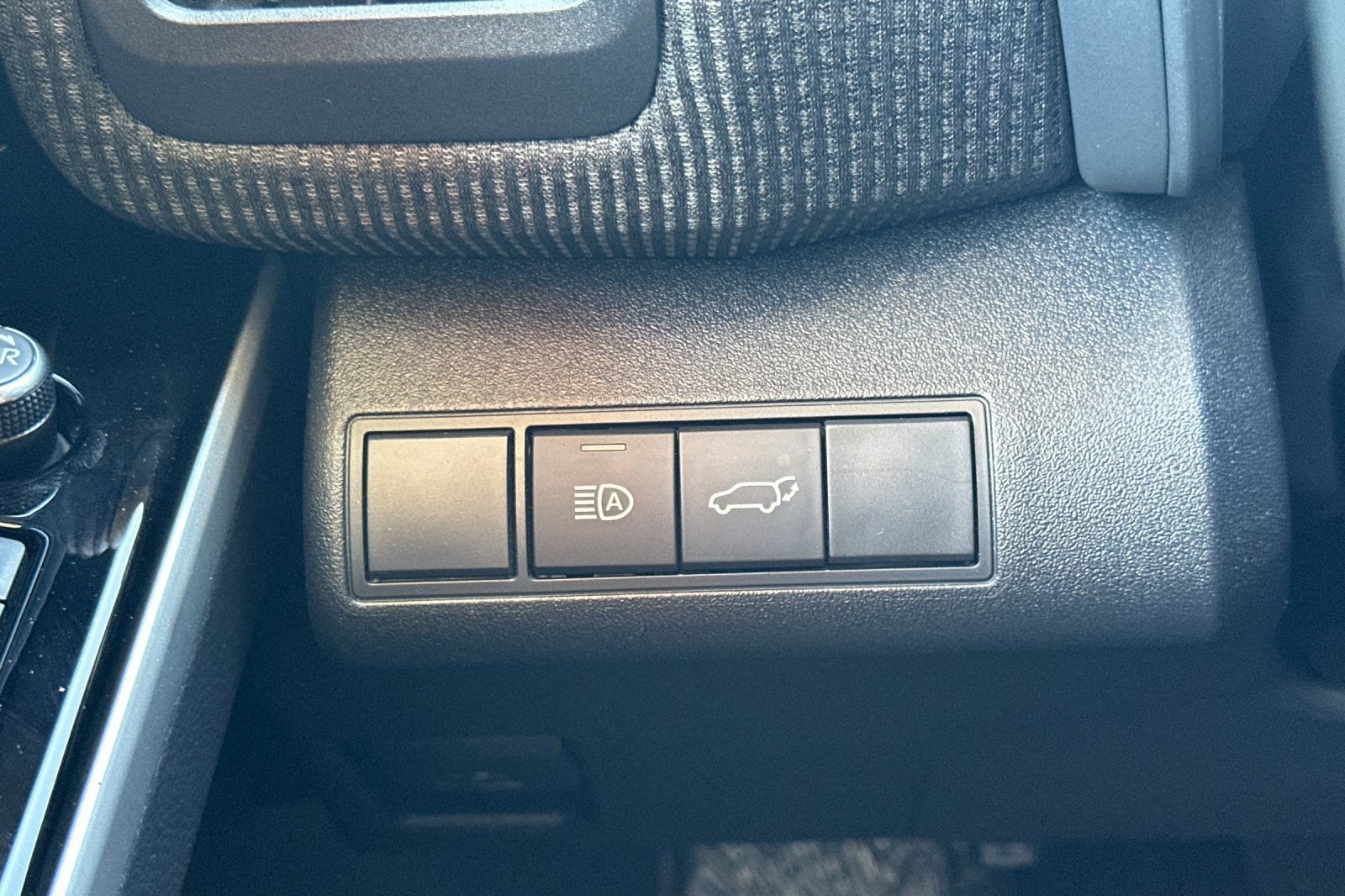 Certified 2024 Toyota bZ4X AWD w/ Weather Package image 32