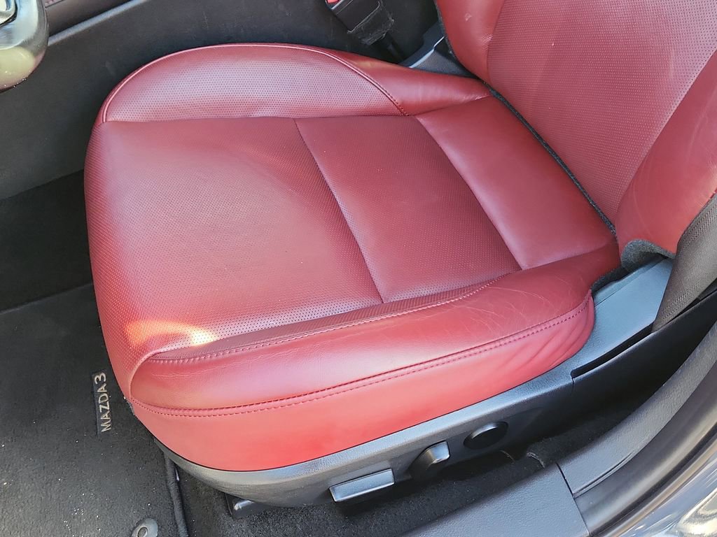 Used 2024 MAZDA MAZDA3 s image 7