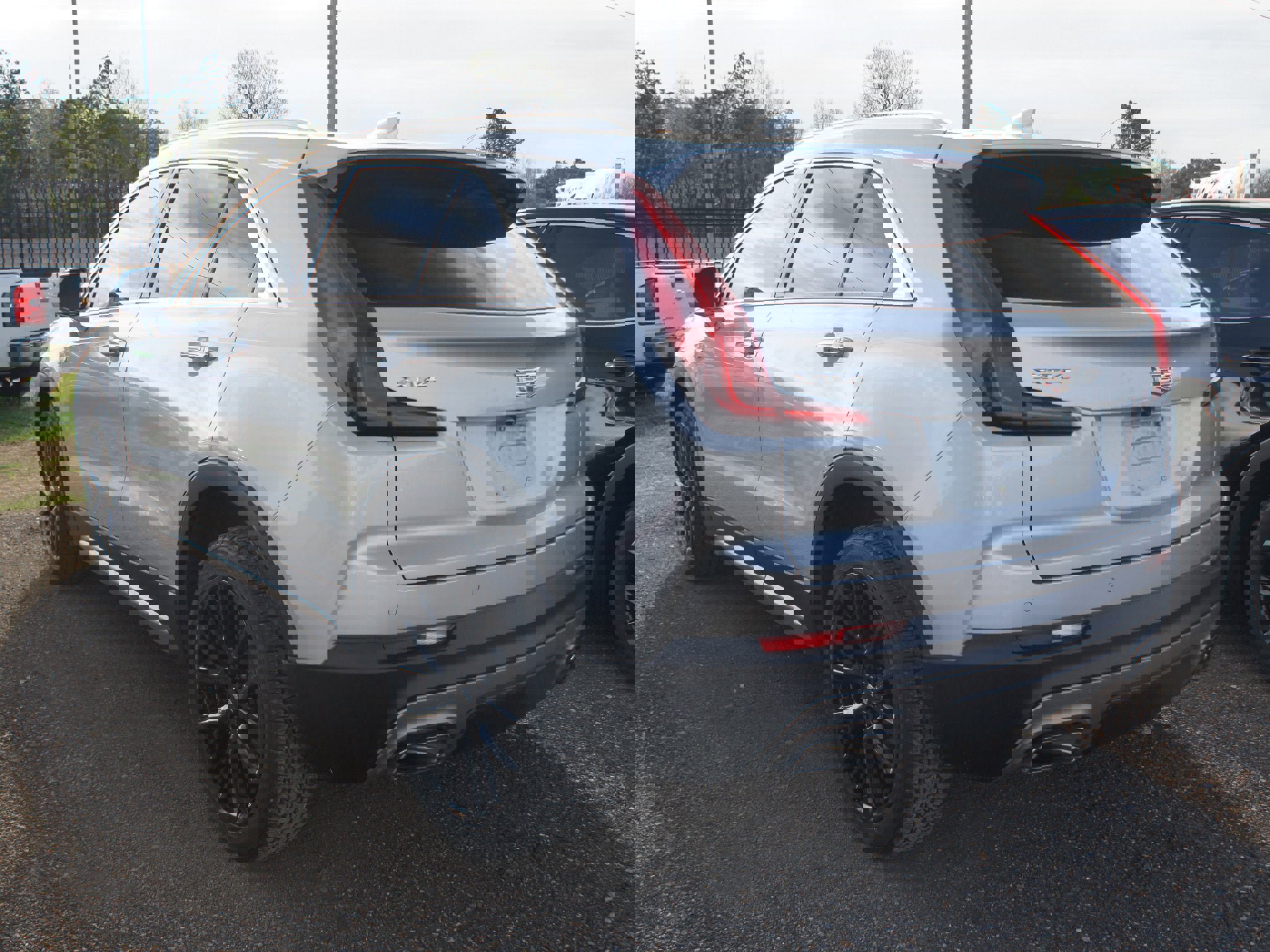 Used 2019 Cadillac XT4 Premium Luxury w/ Cold Weather Package image 6