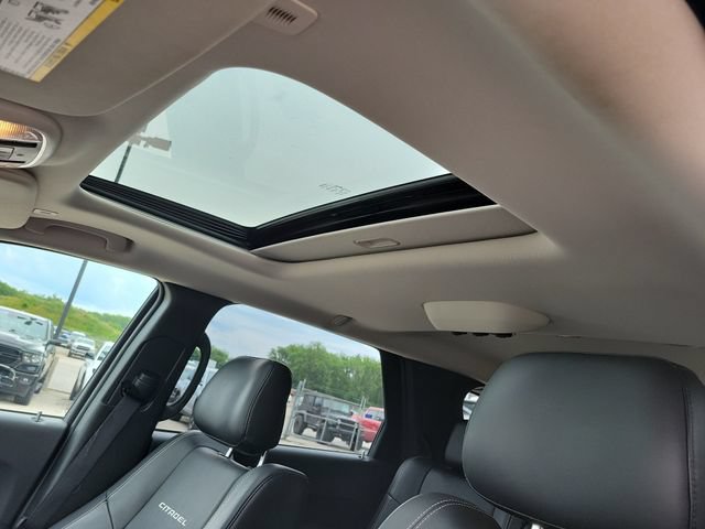 Used 2018 Dodge Durango Citadel AWD/4WD image 6