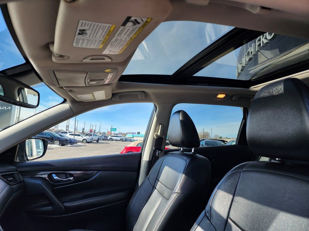 Used 2020 Nissan Rogue SL image 11