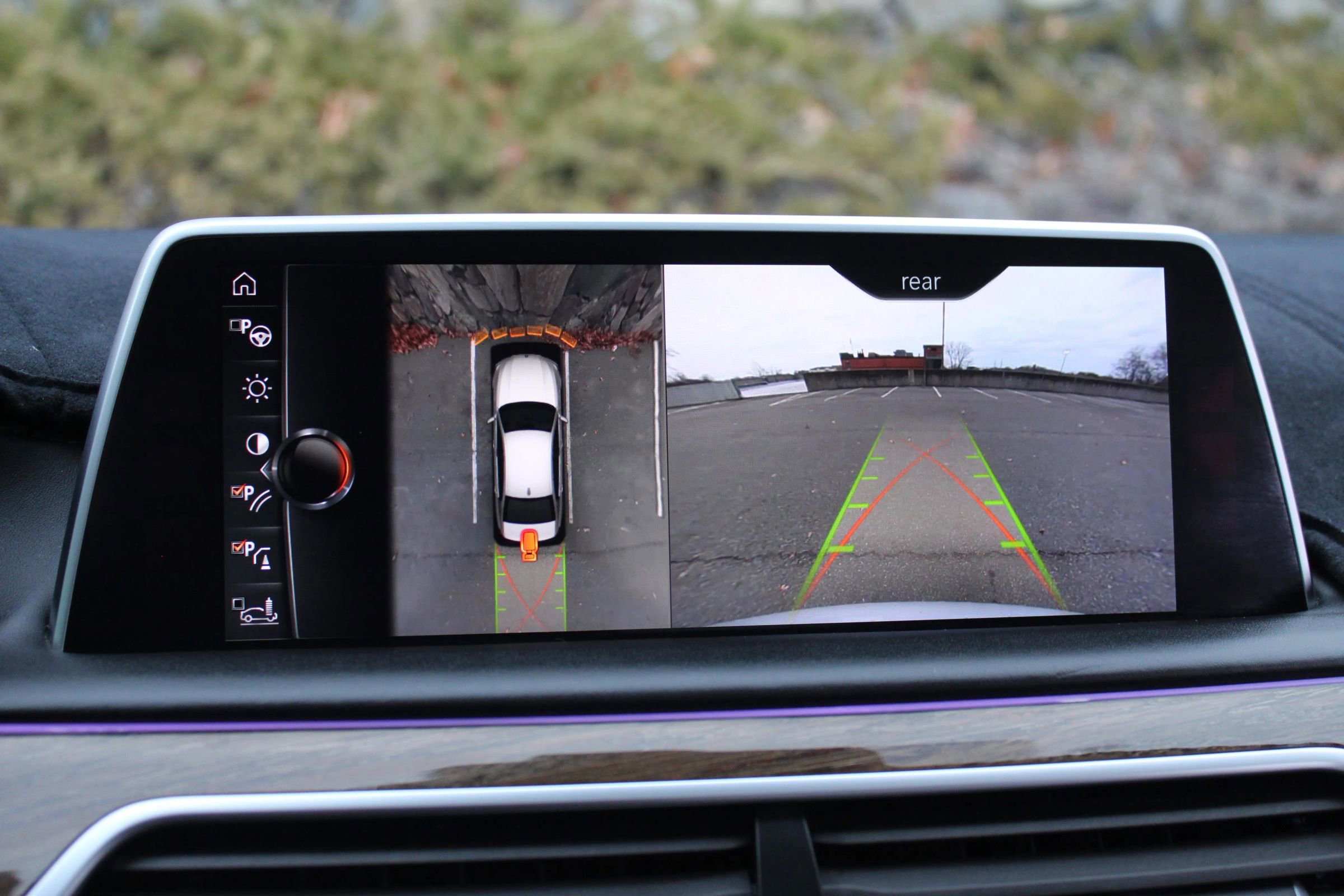 Used 2016 BMW 750i xDrive image 32