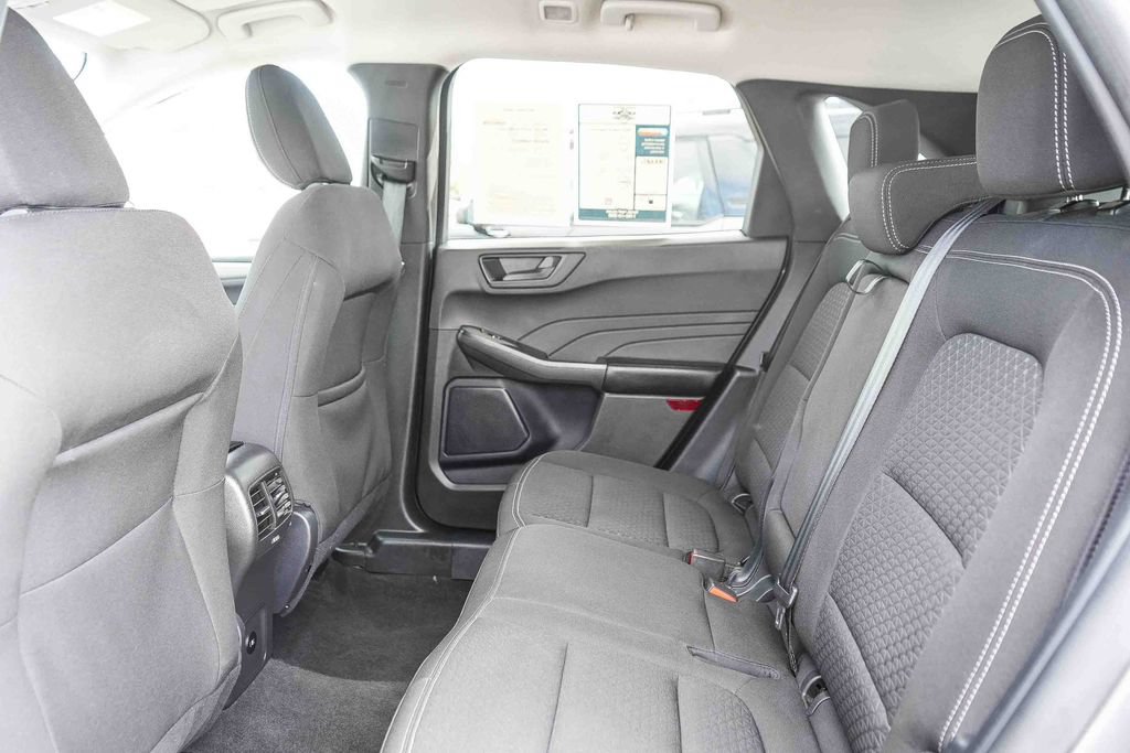 Used 2024 Ford Escape Active FWD image 23