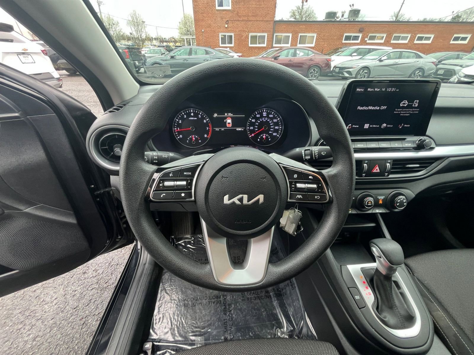 Used 2024 Kia Forte LXS image 25