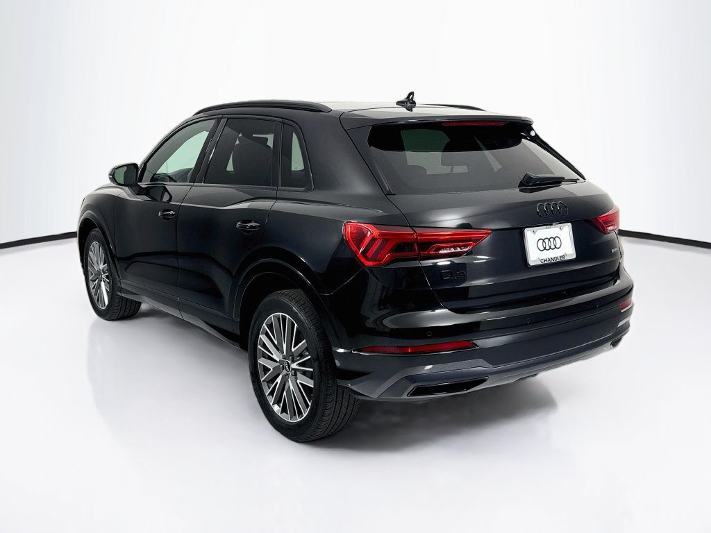 Certified 2023 Audi Q3 2.0T Premium w/ Convenience Package AWD/4WD image 7
