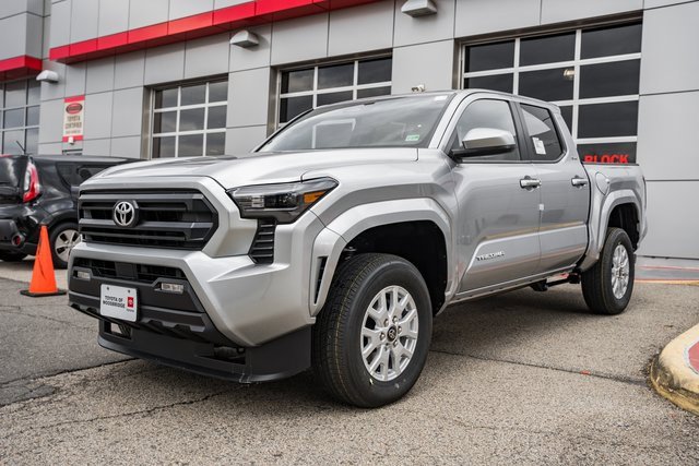 New 2026 Toyota Tacoma SR5 image 3