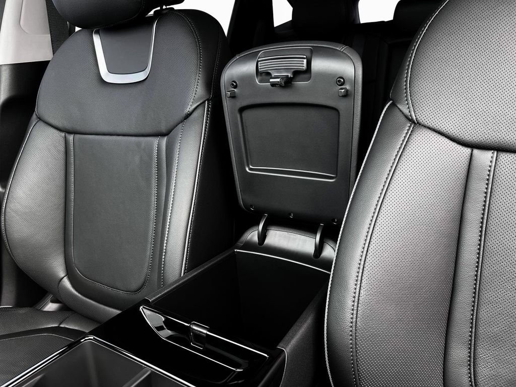 New 2026 Hyundai Tucson Limited image 18