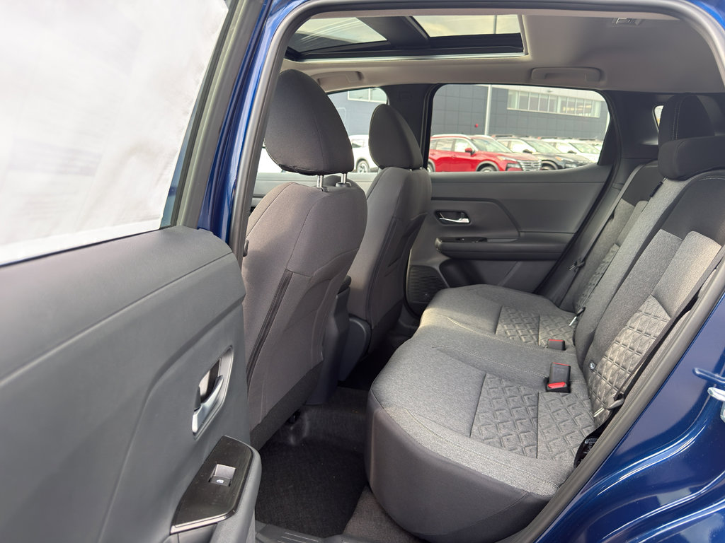 New 2026 Nissan Kicks SV w/ SV Premium Package AWD/4WD image 30