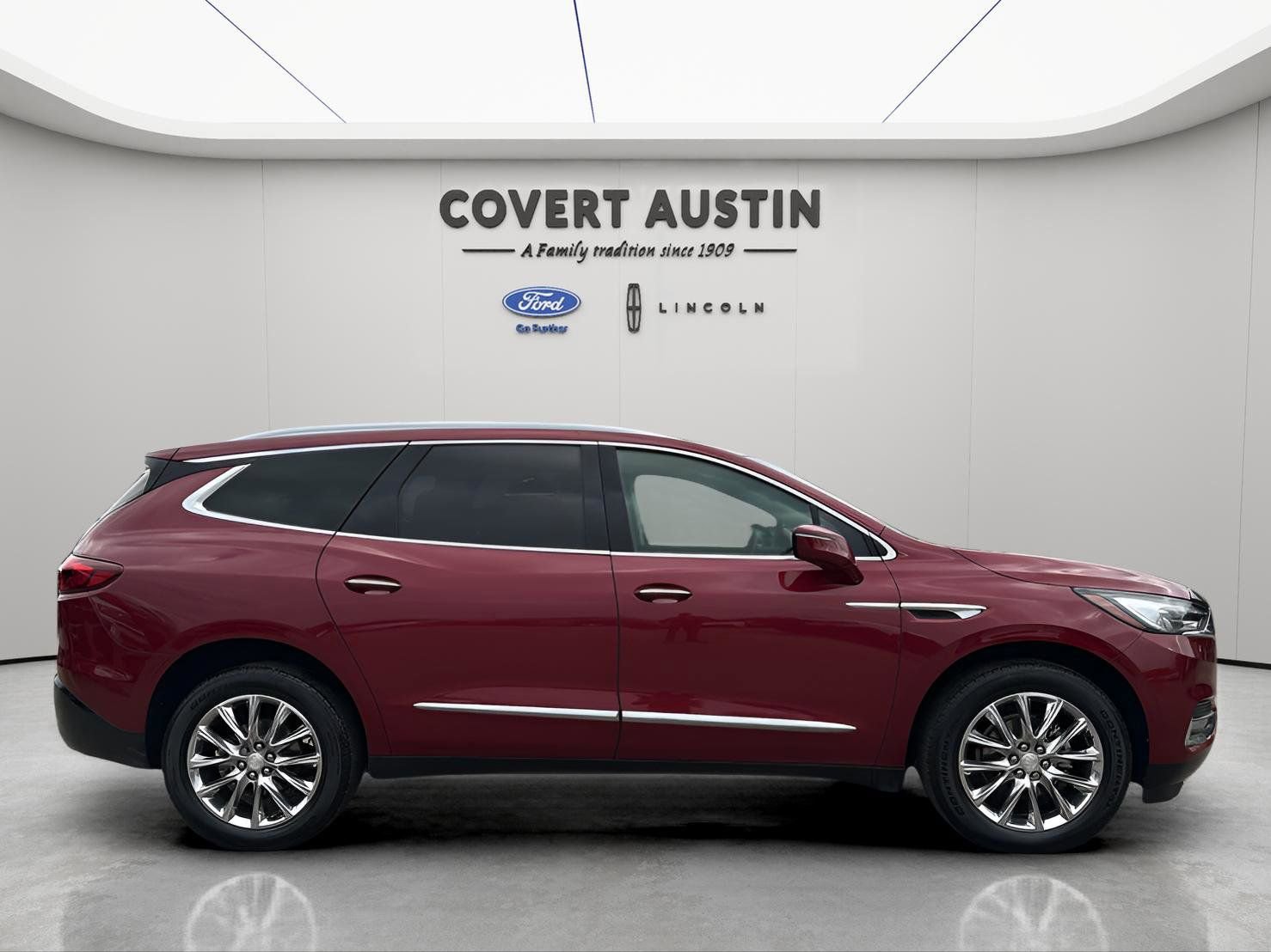 Used 2021 Buick Enclave Premium w/ Surround and Sites Package image 6