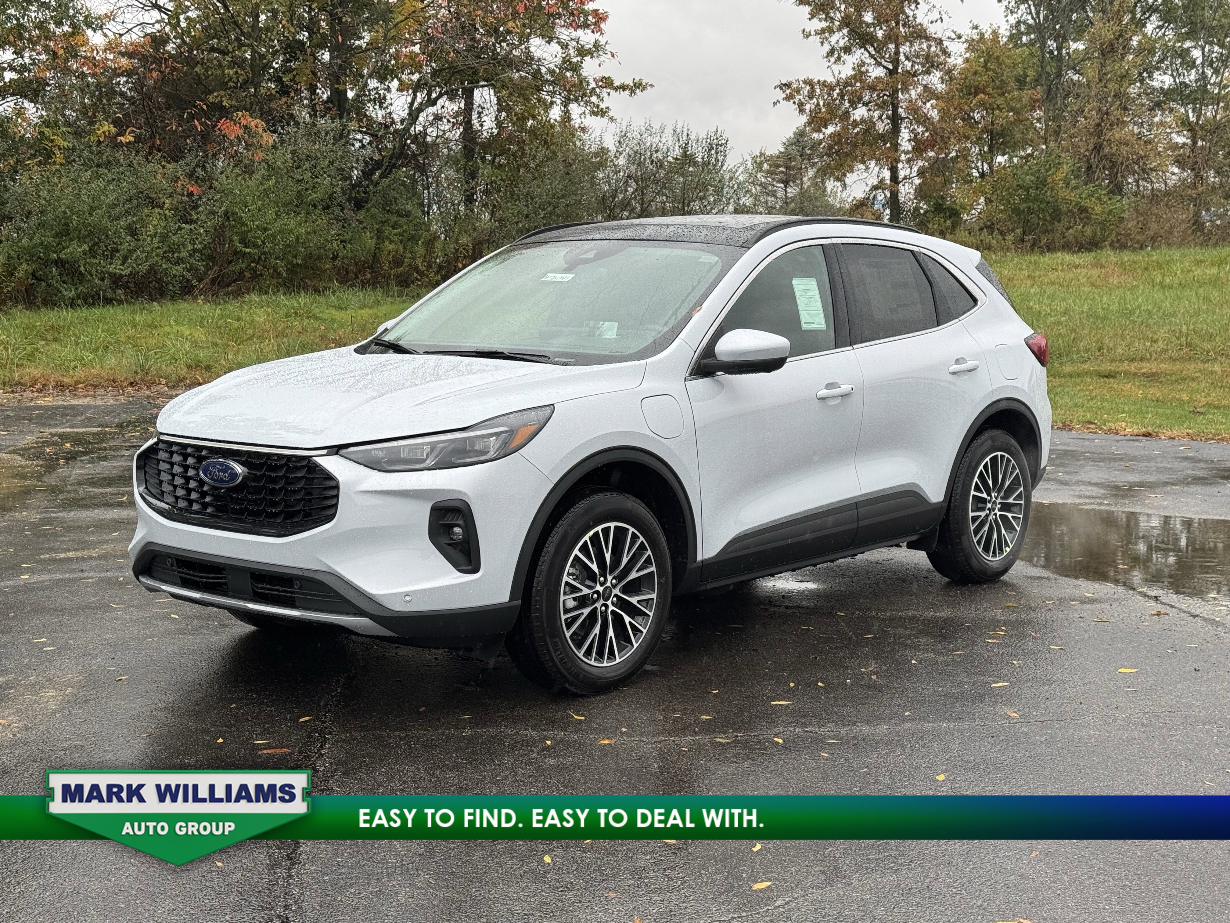 New 2026 Ford Escape SE