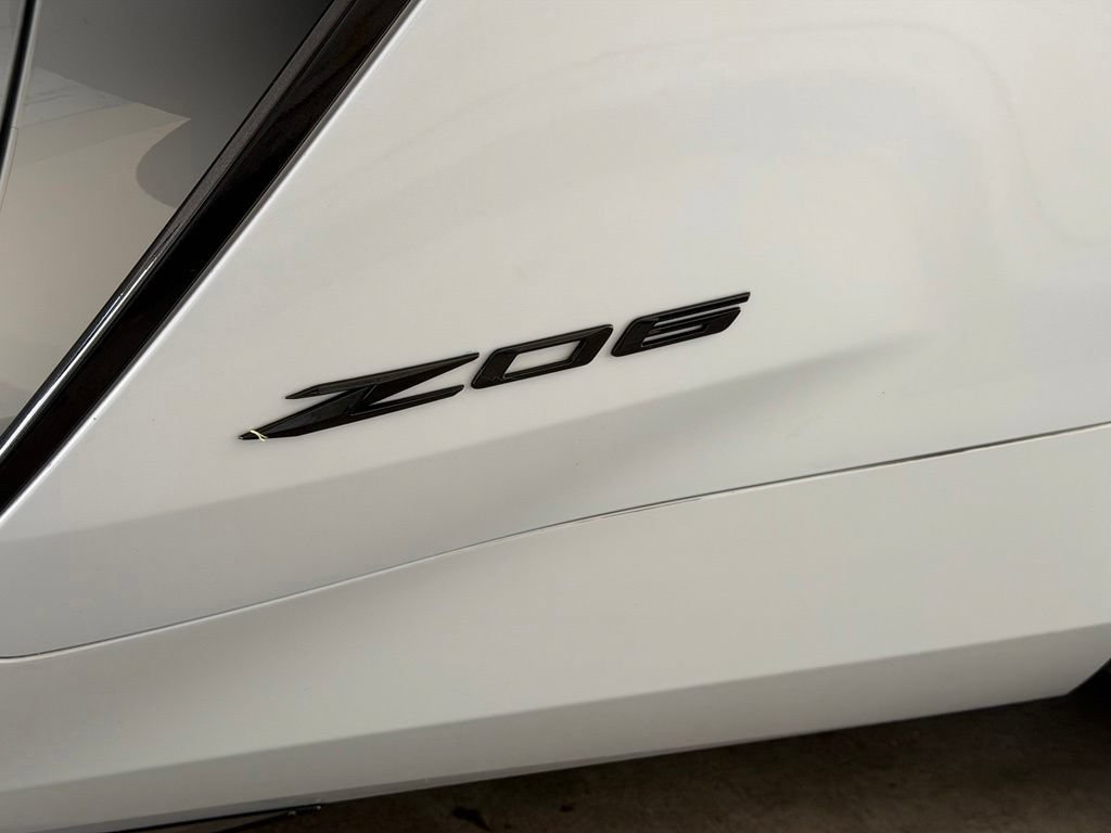 Used 2024 Chevrolet Corvette Z06 w/ Stealth Interior Trim Package RWD image 15