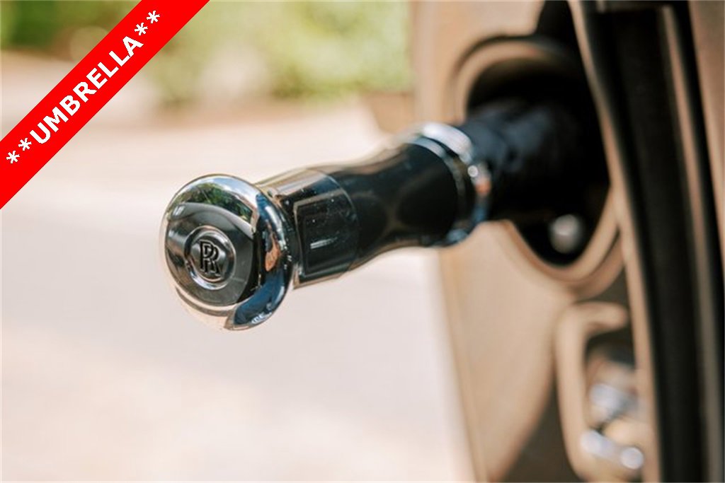 Used 2014 Rolls-Royce Wraith image 19