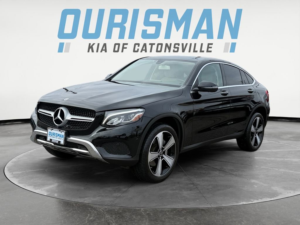 Used 2019 Mercedes-Benz GLC 300 4MATIC Coupe image 2