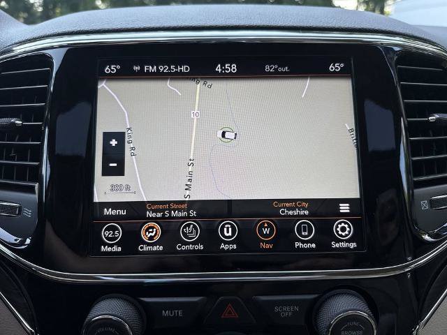 Used 2021 Jeep Grand Cherokee Limited AWD/4WD image 18