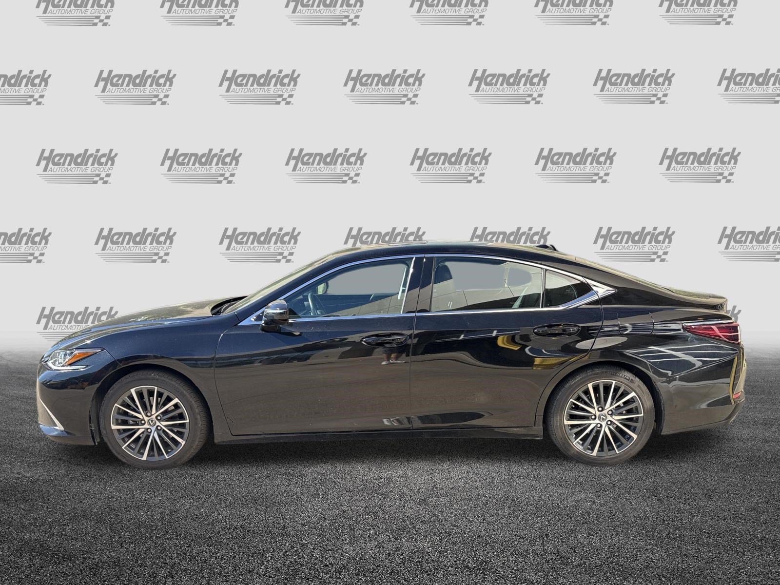 Used 2023 Lexus ES 350 w/ Premium Package FWD image 7
