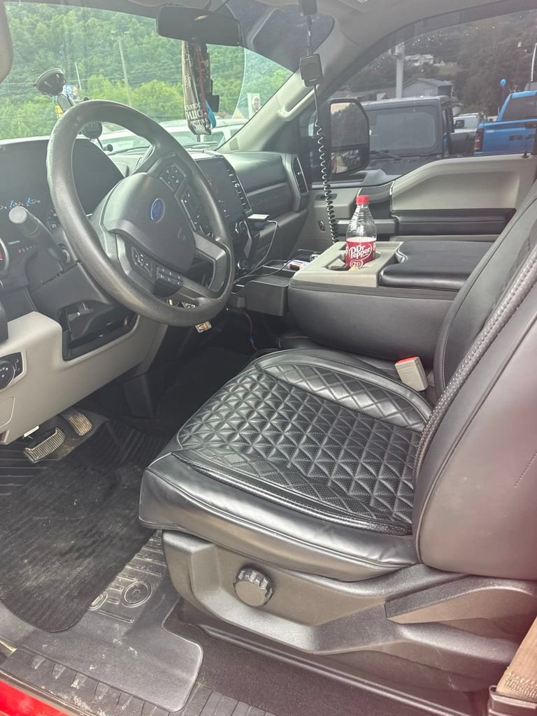Used 2019 Ford F250 XLT w/ FX4 Off-Road Package AWD/4WD image 3