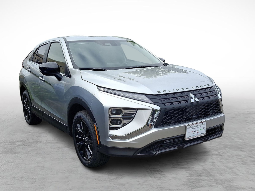 New 2026 Mitsubishi Eclipse Cross LE AWD/4WD image 3