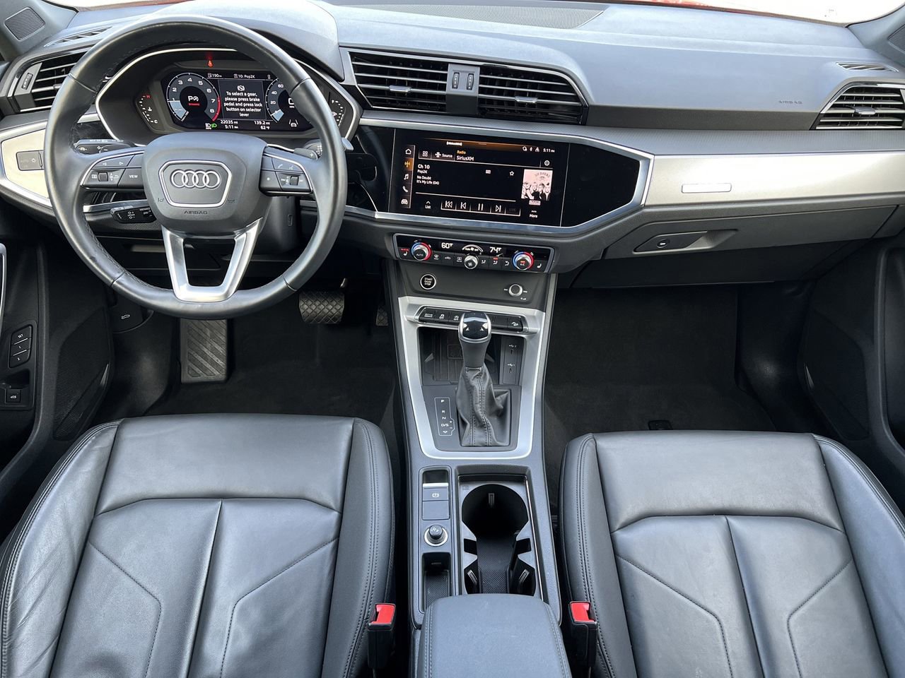 Used 2024 Audi Q3 2.0T Premium image 2