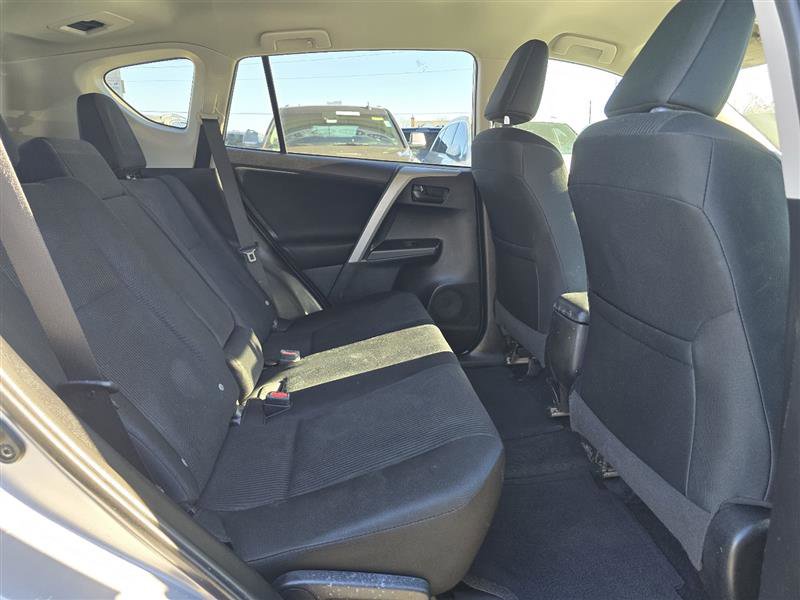 Used 2016 Toyota RAV4 LE image 25