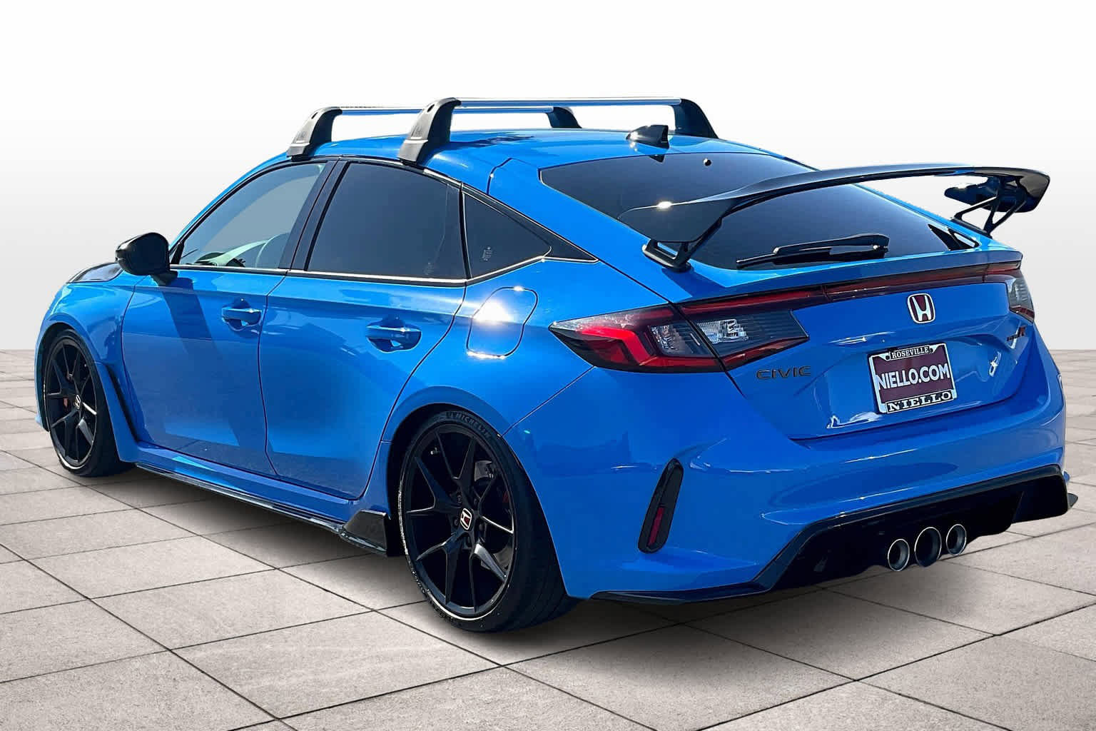 Used 2023 Honda Civic Type R image 14